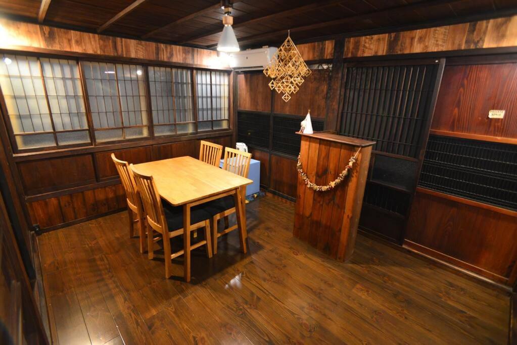 佐渡 ビーチまで0分 1客のみ オーシャンビュー Beach Side House ウッドデッキ Sado Εξωτερικό φωτογραφία